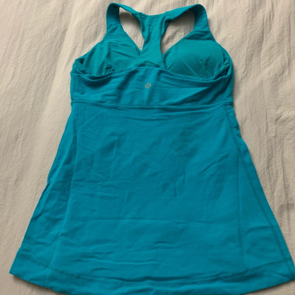 Lululemon tank size 4